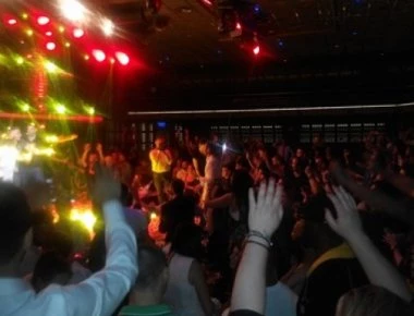 Οργανωτές Σάκοτα και Καμπερίδης πάνω στην πίστα